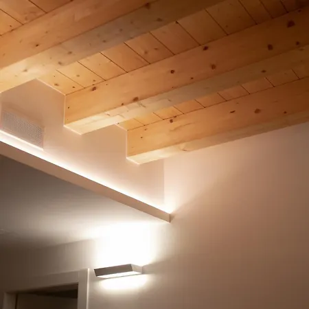 Stylish Grey Apartment - 5 Minutes From The Lake * Como