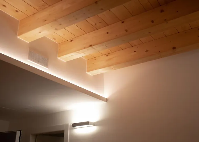 Stylish Grey - 5 Minutes From The * Como