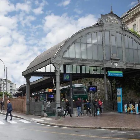 Stylish Grey - 5 Minutes From The * Όπως